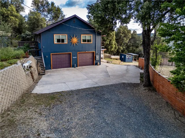 51571 Coyote Ridge, Oakhurst, California 93644