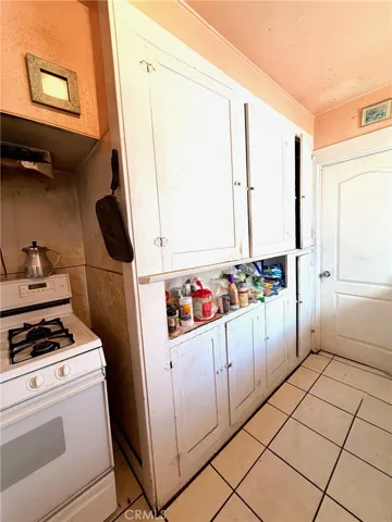 Kitchen 5