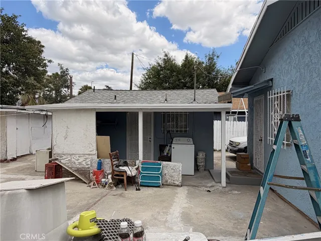 Back Sheds