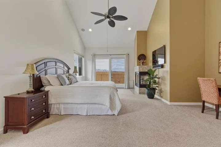 1150 Sonnys Way, Hollister, California 95023