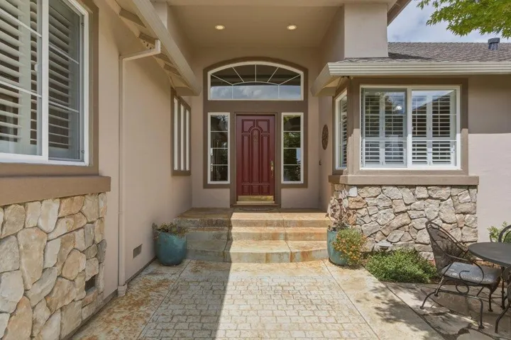 1150 Sonnys Way, Hollister, California 95023