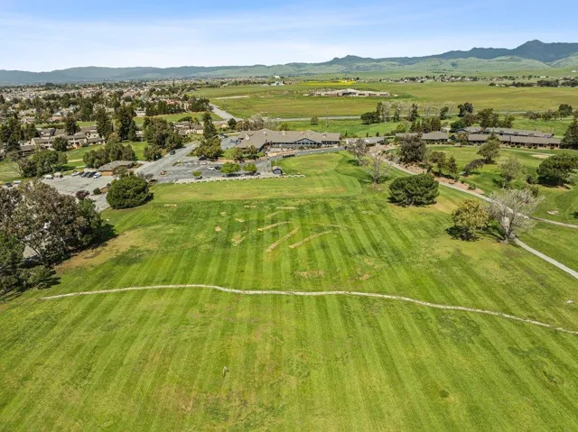 1150 Sonnys Way, Hollister, California 95023