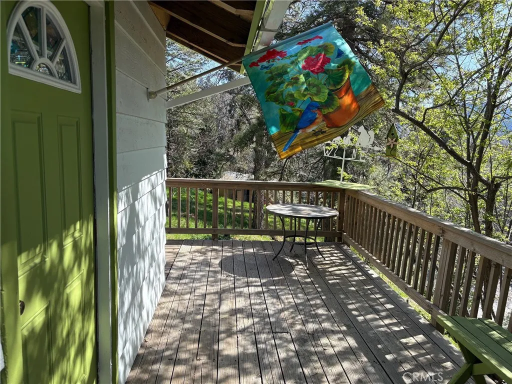 23788 Zuger, Crestline, California 92325 — photo 4