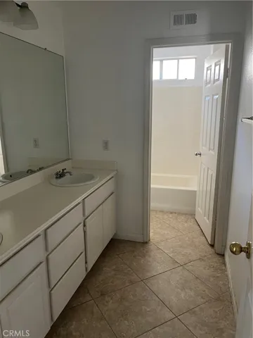 Upstairs hallway bathroom