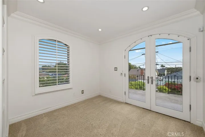 7822 Truxton, Los Angeles, California 90045