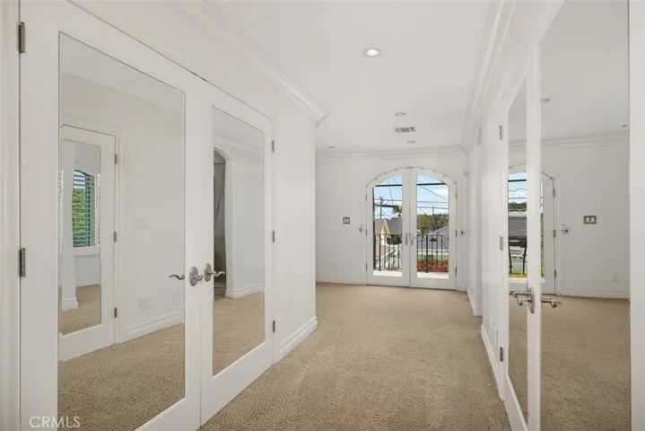 7822 Truxton, Los Angeles, California 90045