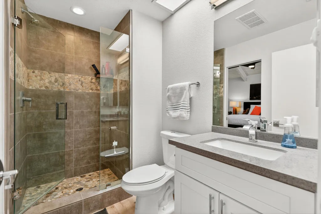 guestbathroomshower