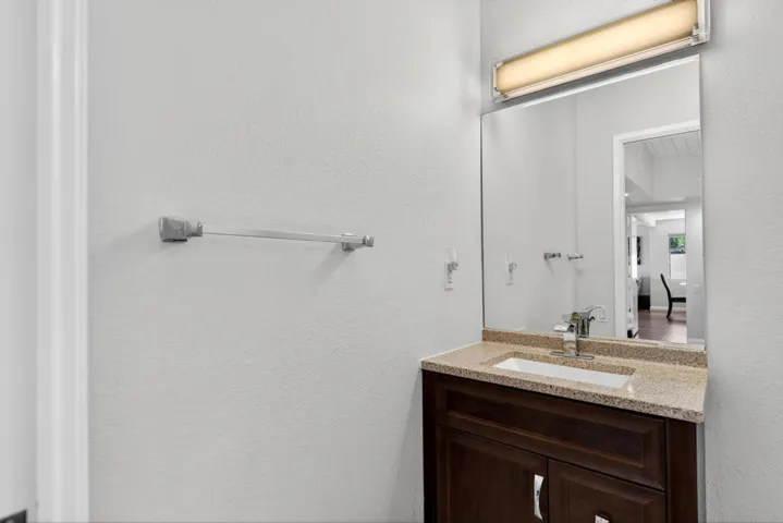 officebathroom