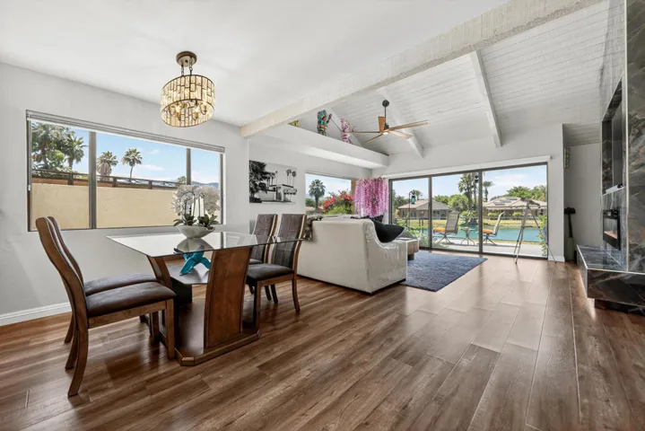 familyroom
