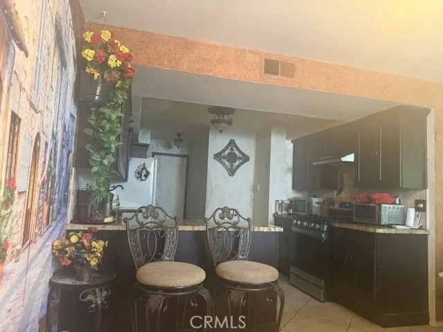 Kitchen, Eating Area