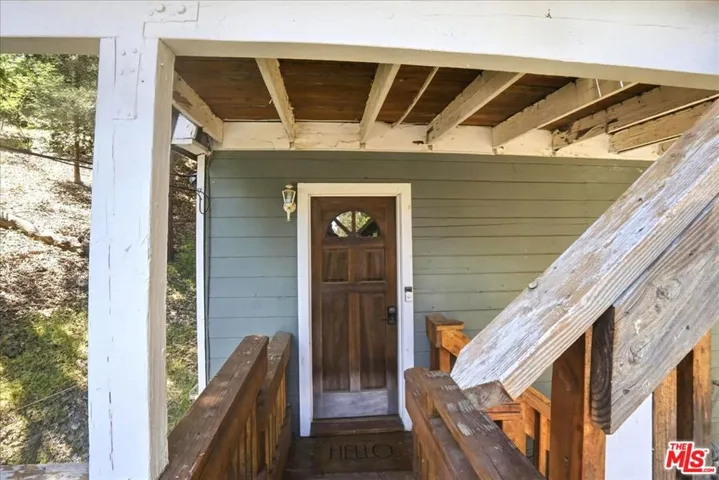 27071 Overlook Lane, Lake Arrowhead, California 92352