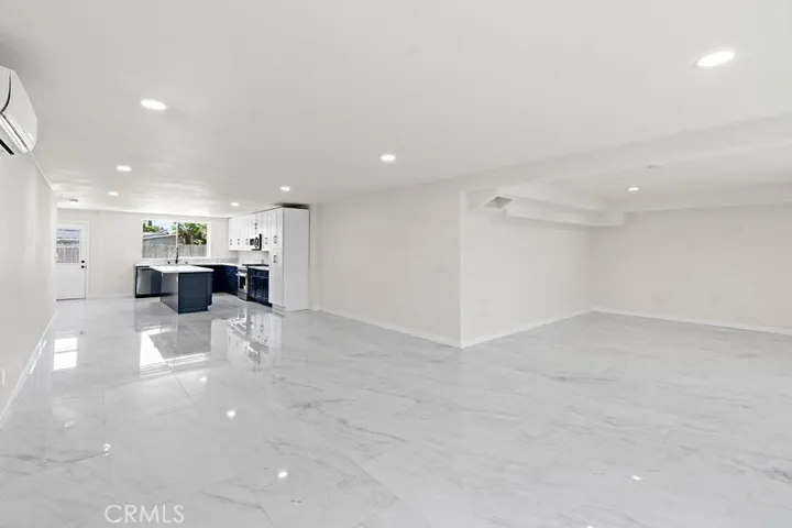 1580 San Bernardino, Costa Mesa, California 92627