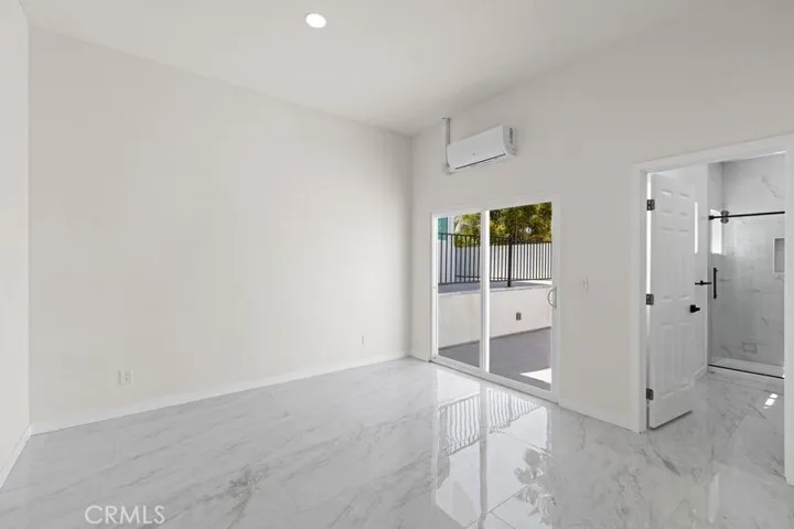 1580 San Bernardino, Costa Mesa, California 92627