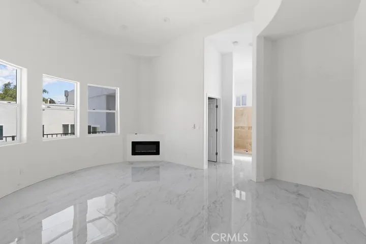 1580 San Bernardino, Costa Mesa, California 92627