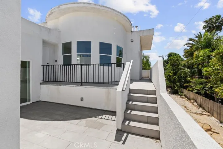 1580 San Bernardino, Costa Mesa, California 92627