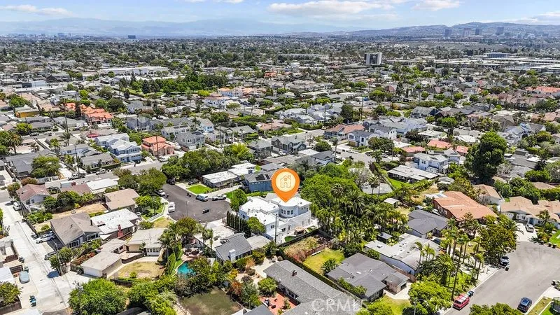 1580 San Bernardino, Costa Mesa, California 92627