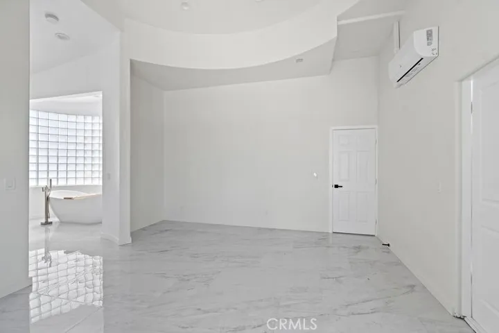 1580 San Bernardino, Costa Mesa, California 92627