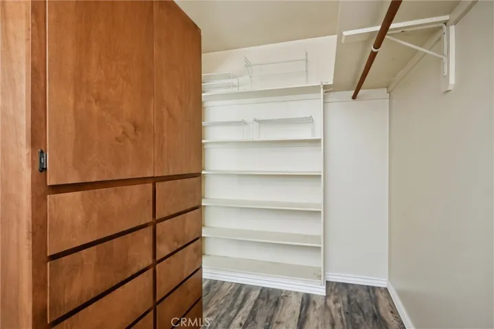 Primary walk -in closet