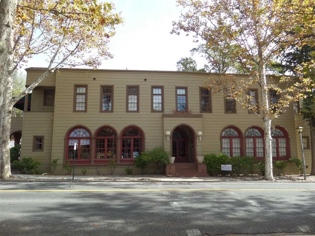 gallery-image