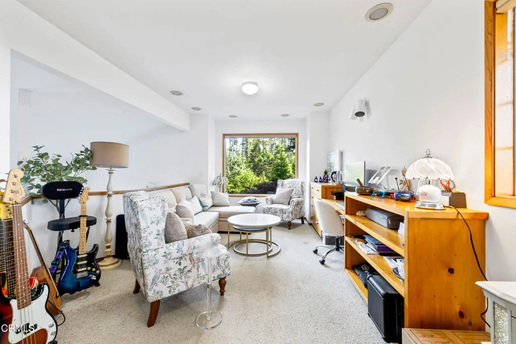 Loft Entertainment Room