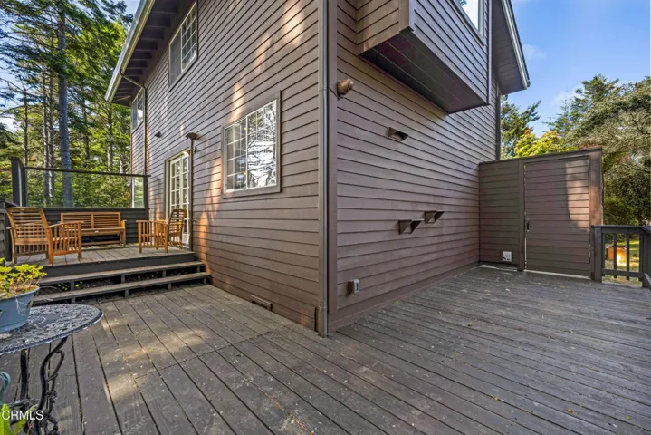 Western Deck