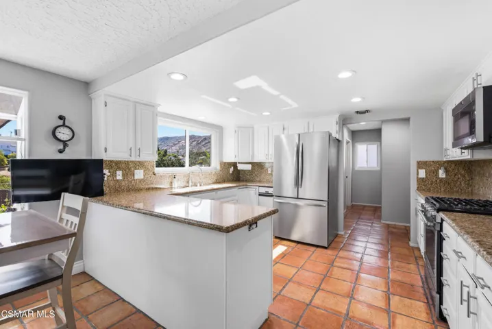 1314 Gonzales Rd Simi Valley-18