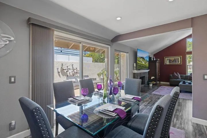 16-web-or-mls-7895 Shell Circle_HB_Large