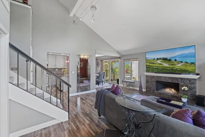 6-web-or-mls-7895 Shell Circle_HB_Large-
