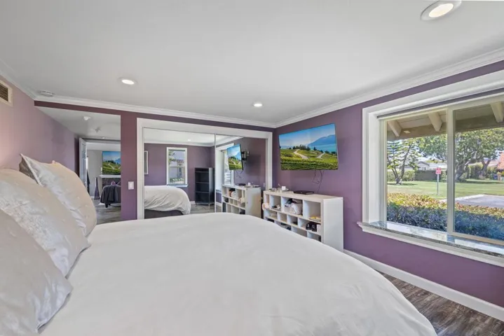 24-web-or-mls-7895 Shell Circle_HB_Large