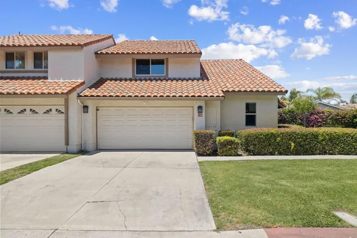 4-web-or-mls-7895 Shell Circle_HB_Large-