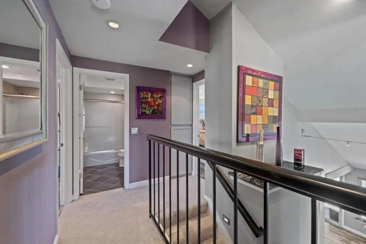 31-web-or-mls-7895 Shell Circle_HB_Large