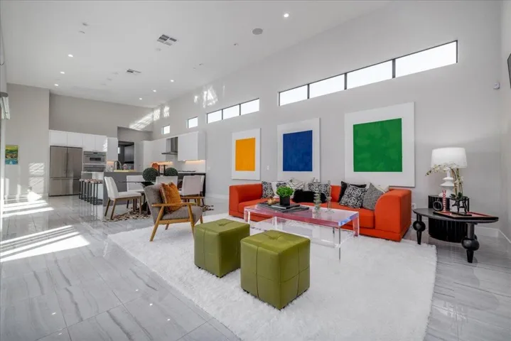 07-Living Room