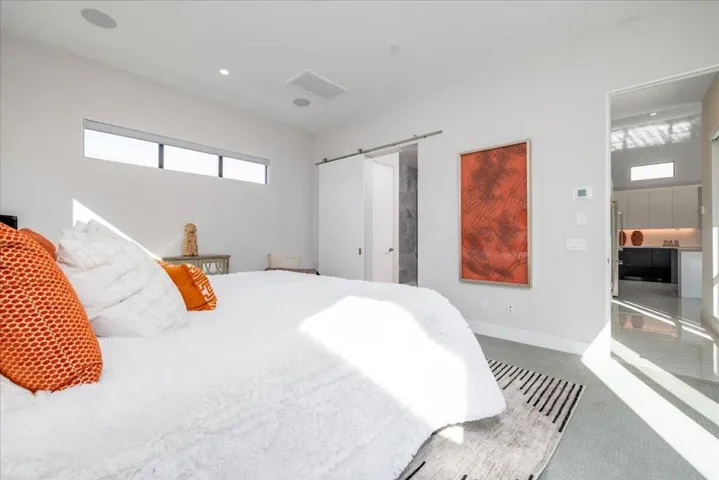 20-Primary Bedroom