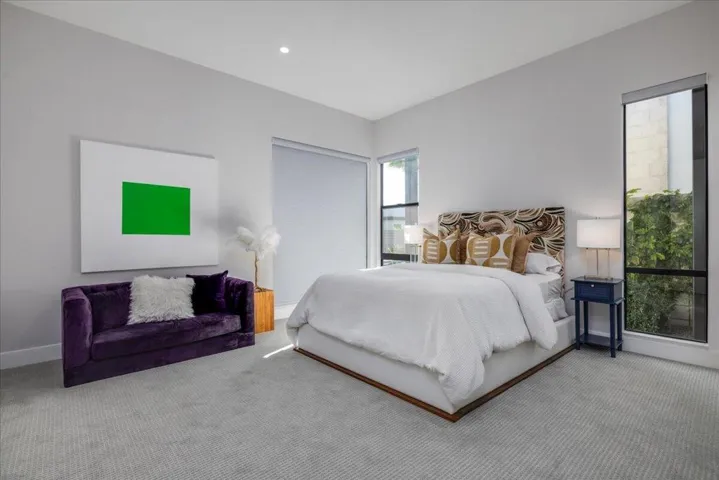 25-Guest Bedroom