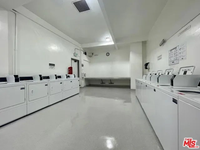Roof Top Laundry