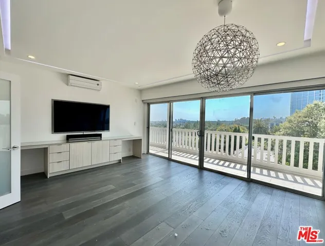 999 N Doheny Drive 612, West Hollywood, California 90069