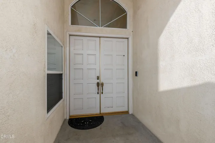 07_entryway_2