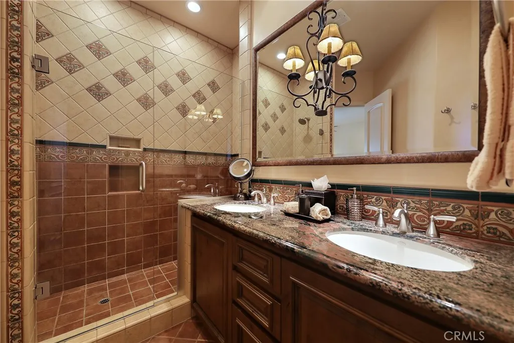 Casita Bathroom
