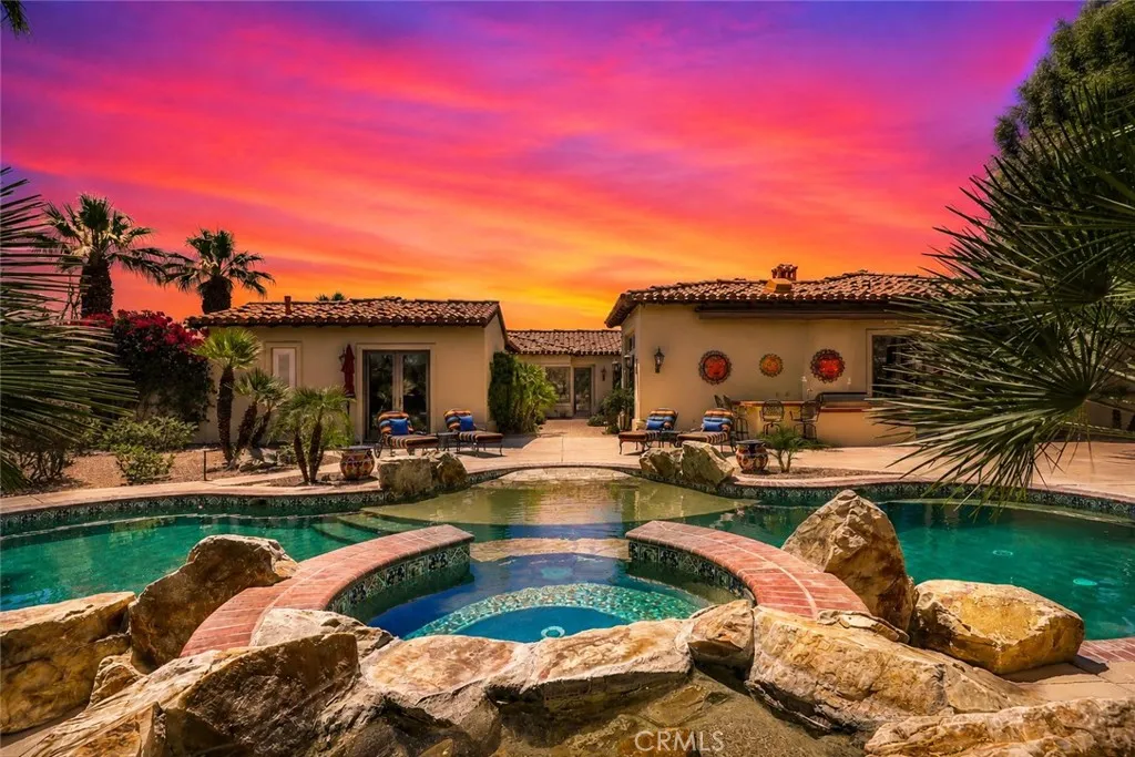 Pool Twilight