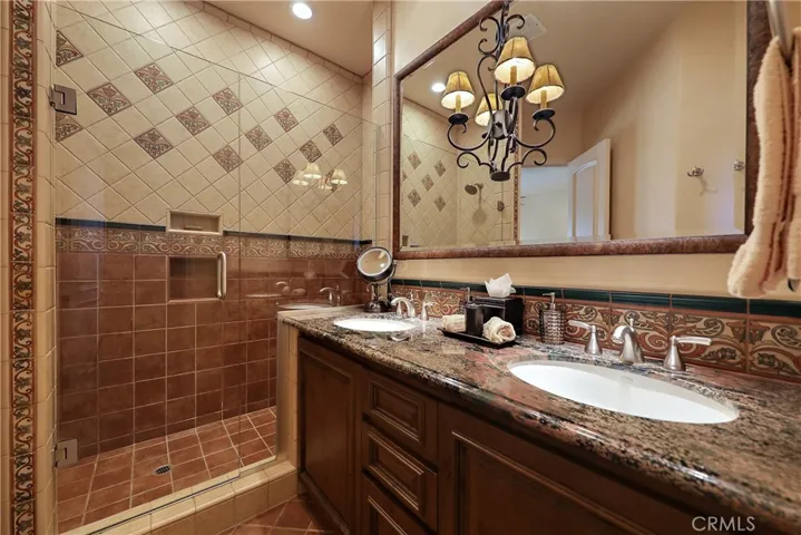 Casita Bathroom

