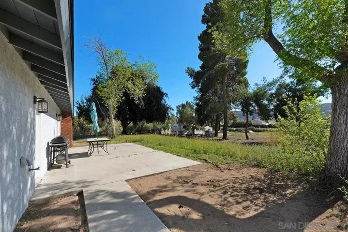 24567 Adams Ave, Murrieta, California 92562