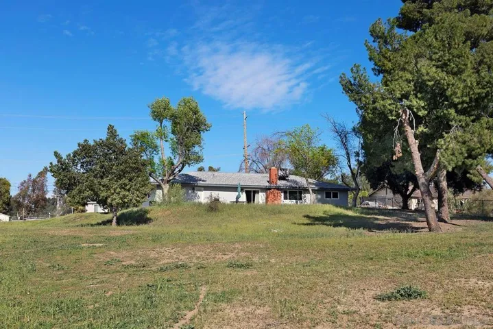 24567 Adams Ave, Murrieta, California 92562
