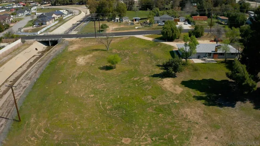 24567 Adams Ave, Murrieta, California 92562