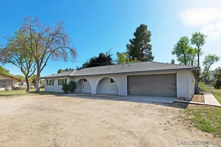24567 Adams Ave, Murrieta, California 92562
