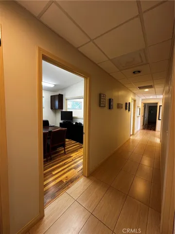Hallway-Unit E