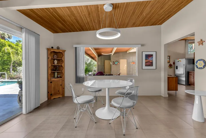 dining 3
