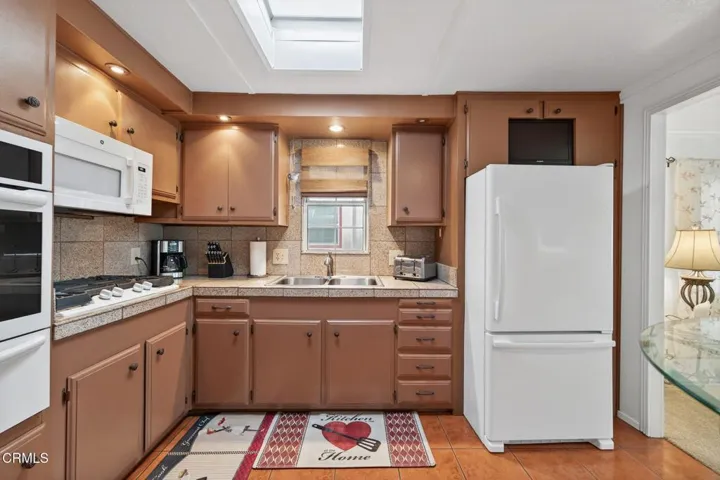 16-web-or-mls-020_Upmarketmedia_720San#5