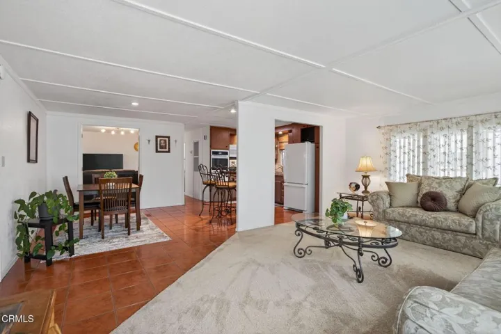 14-web-or-mls-016_Upmarketmedia_720San#5