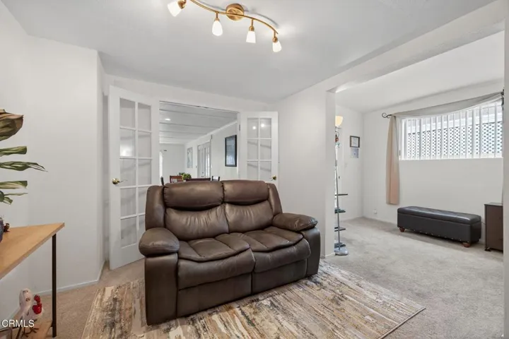 28-web-or-mls-032_Upmarketmedia_720San#5