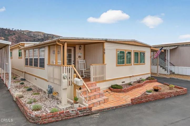 2-web-or-mls-028_Upmarketmedia_720San#59